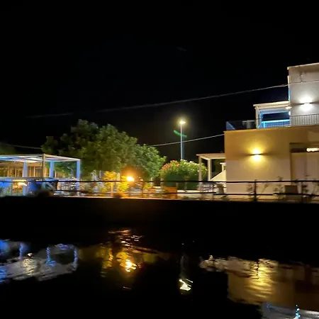 Torre Del 2 Campingplatz Foce Varano